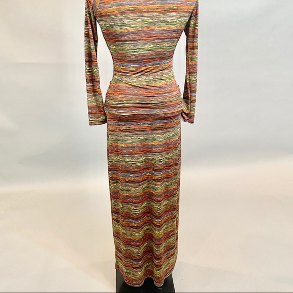 Veronica M Maxi Dress - Picture 5 of 8